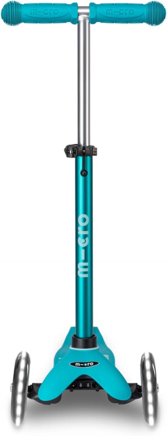 Micro Kickboard Mini Deluxe LED Three-Wheeled Lean-to-Steer Swiss-Designed Micro Scooter