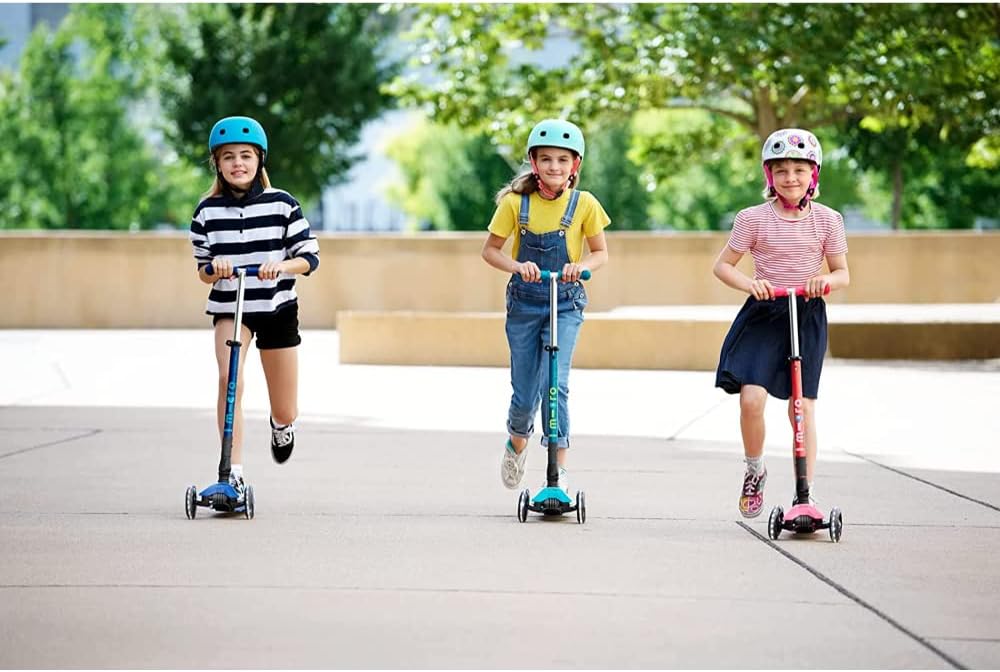 Micro Kickboard - Maxi Deluxe Foldable LED - Three Wheeled, Lean-to-Steer, Fold-to-Carry Swiss-Designed Micro Scooter for Kids with Motion-Activated Light-Up Wheels for Ages 5-12