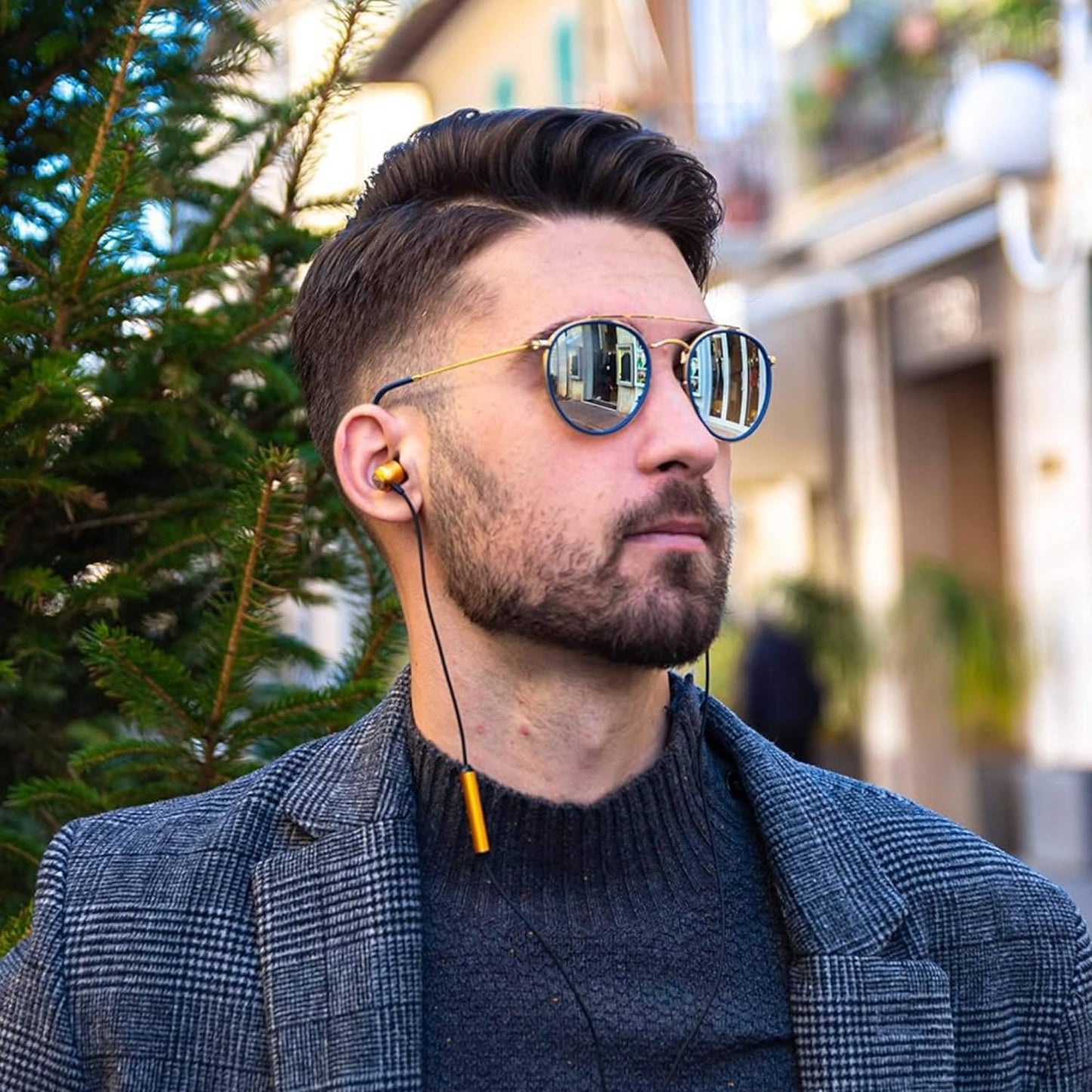 LUDOS Clamor USB C Headphones for iPhone 16 15 Pro Max Plus iPad Pro, 5 Years Warranty, USB-C Earbuds for Samsung Galaxy S24 S23 Ultra S22 S21 FE S20 A55 A54 A53, USB Type C Earphones - Gold