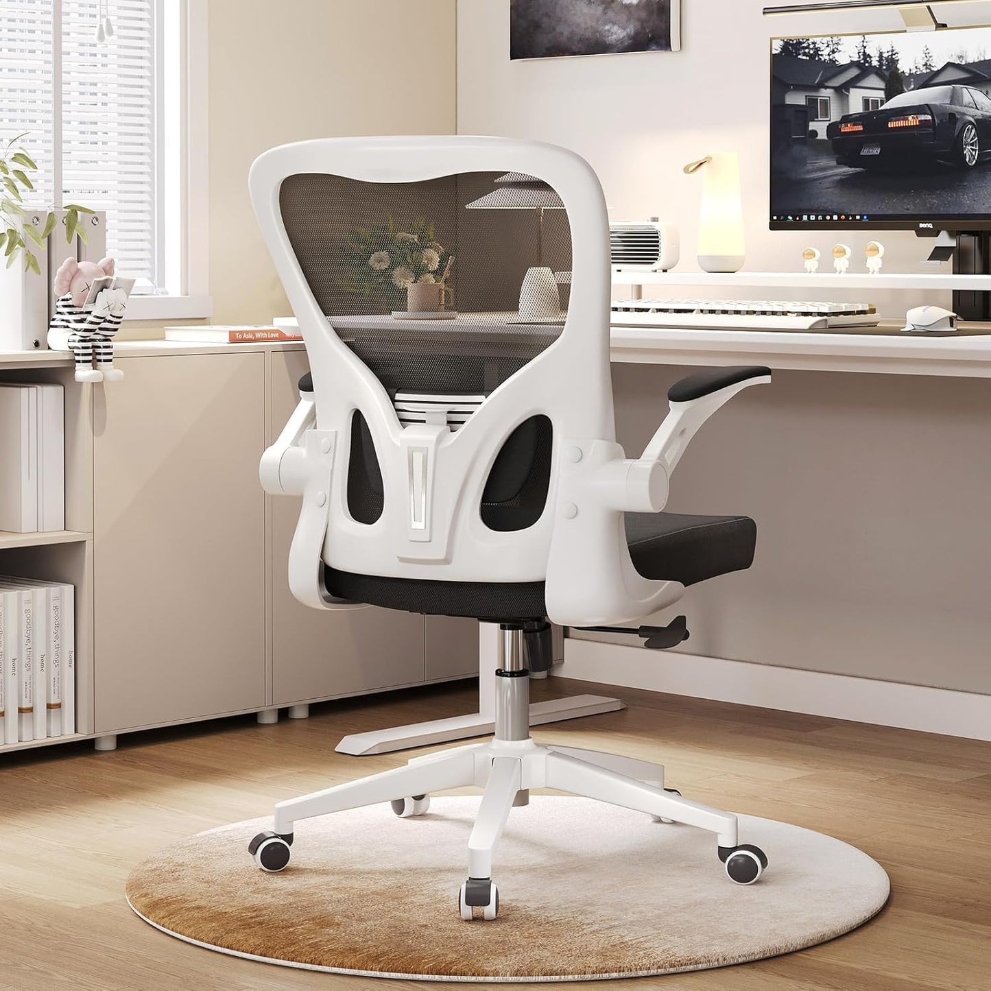 Ergonomic Office Chair, High-Back Mesh Computer Desk Chair with Adjustable Height, Lumbar Support, Flip-Up Armrests,headrest，and Swivel Rolling Design for Home and Office Use