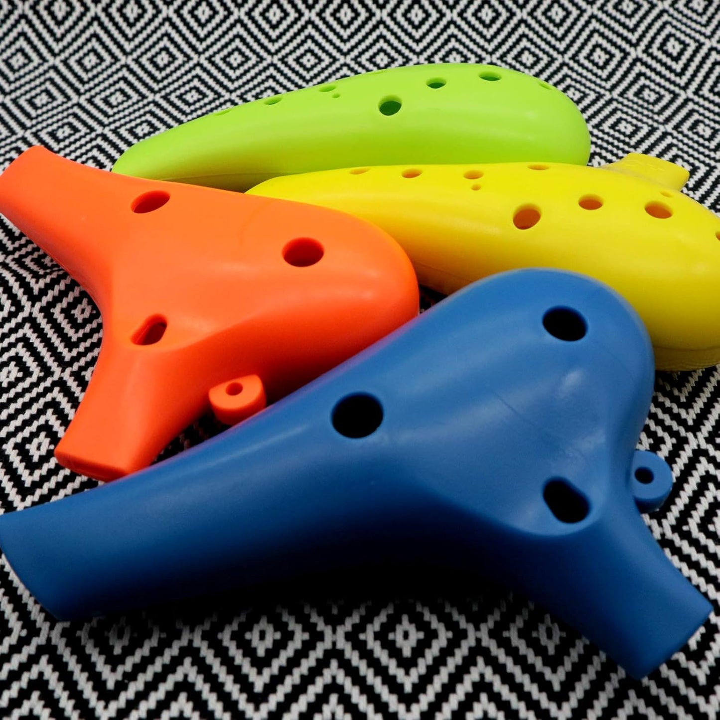 Aestivate Plastic Ocarina Instrument 12 Hole Ocarina Alto C 12-Hole Ocarina Instrument Easy Instrument (Spring Green)
