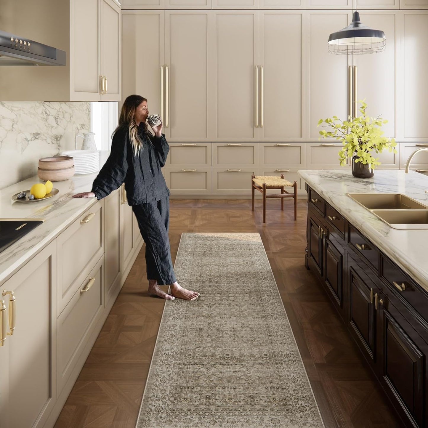 Machine Washable Kitchen Runner Rugs: 2'x 6' Hallway Rug Stain Resistant Non Slip Low Pile Soft Carpet Runners for Hallways Indoor Entryway Kitchen Laundry Room Bedroom Bathroom Farmhouse