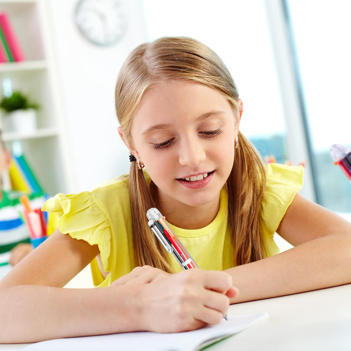 Aodaer 144 Pieces Multicolor Ballpoint Pens 0.5 mm 6 Colors Transparent Barrel Ballpoint Pen 6-in-1 Multicolor Retractable Ballpoint Pens for Office School Supplies Gifts