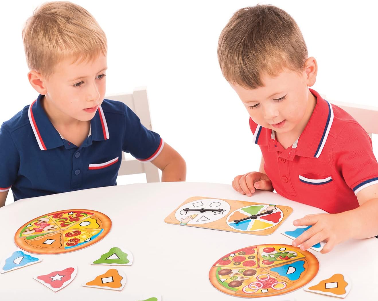 ORCHARD TOYS Moose Games, Pizza! Game. Match Colors and Shapes to Make a Perfect Pizza. for Ages 3-7 and 2-4 Players