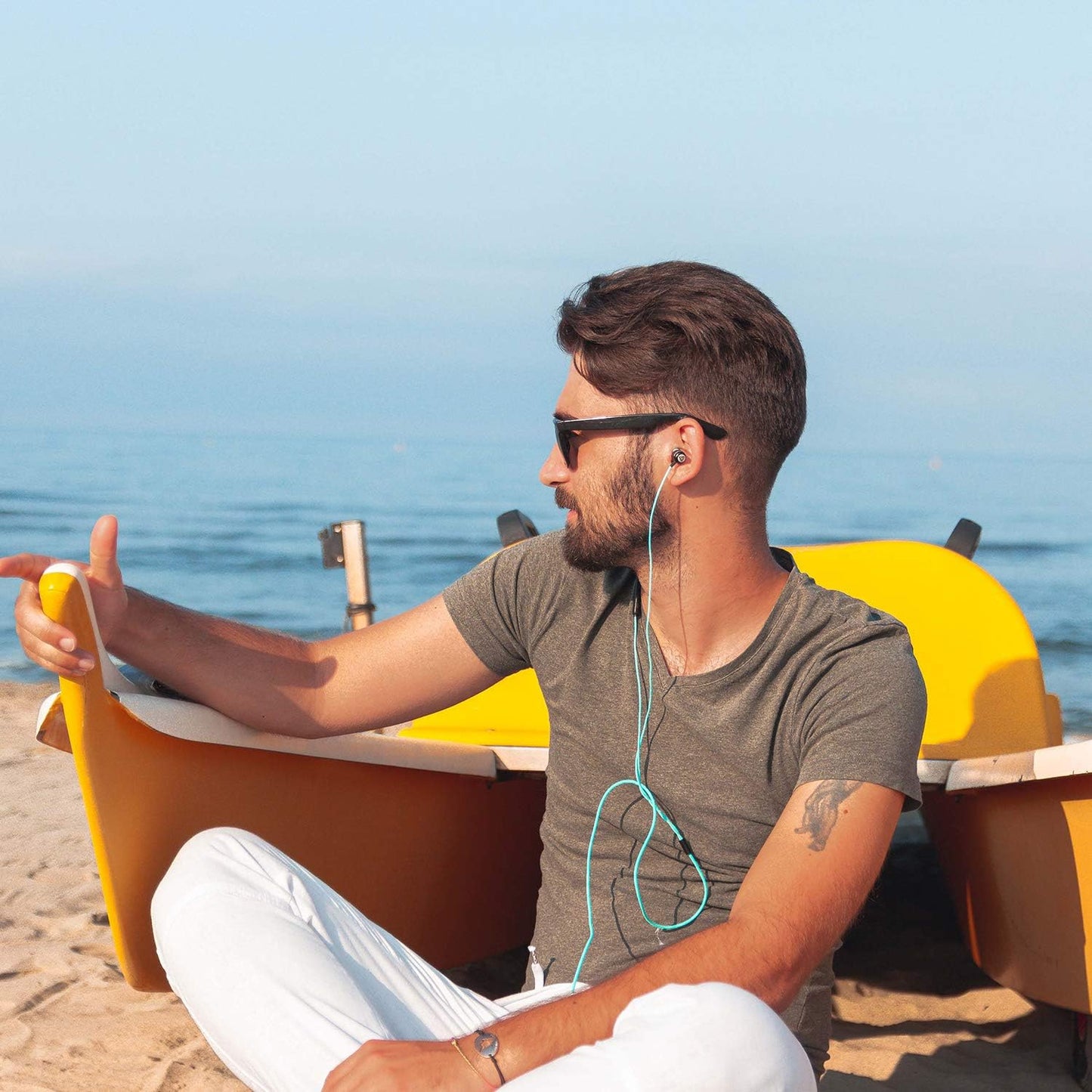 LUDOS Clamor Wired Earbuds in-Ear Headphones, 5 Years Warranty, Earphones with Mic, Noise Isolating Ear Buds, Memory Foam for iPhone, Samsung, School Students, Kids, Women, Small Ears - Turquoise