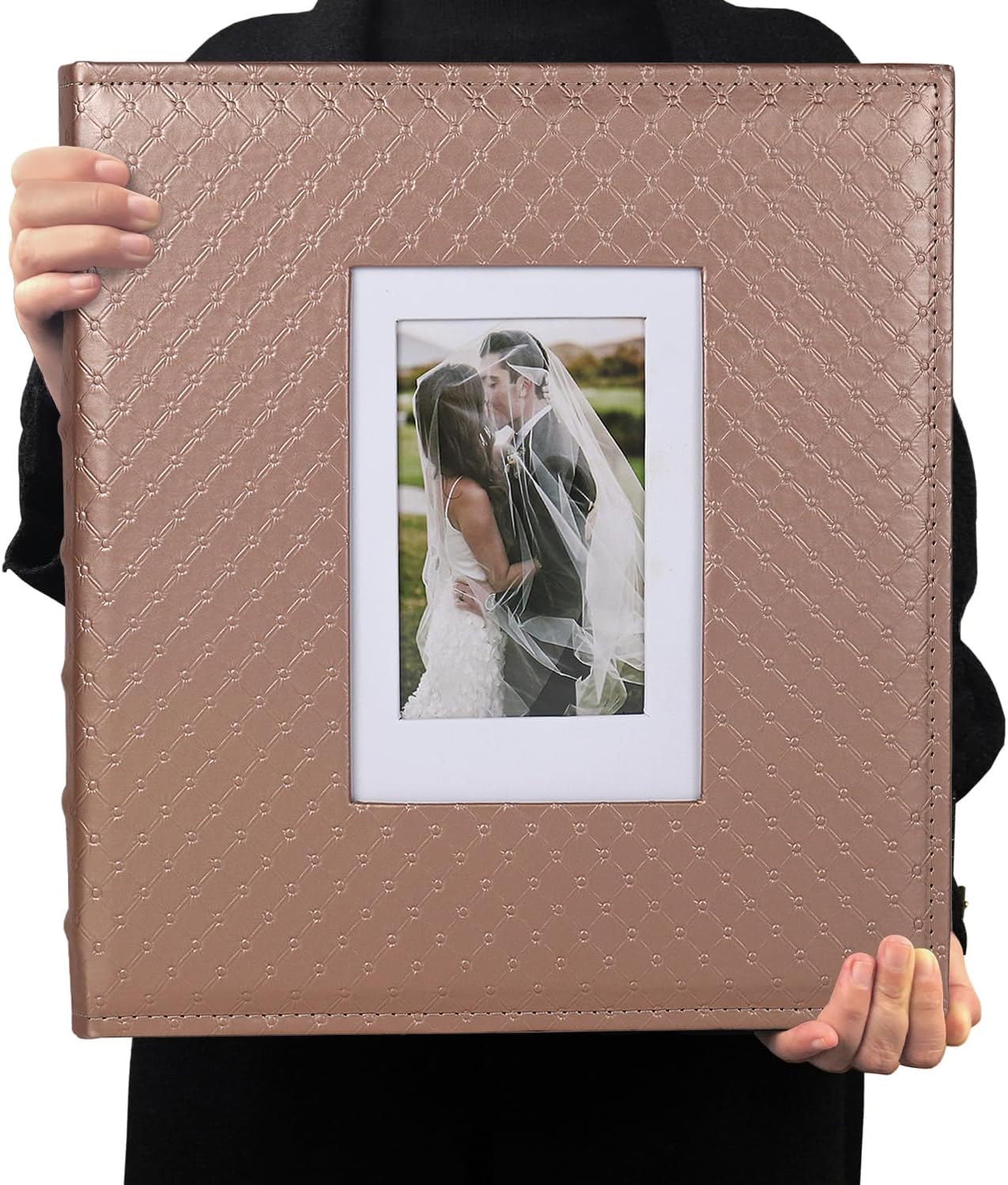 RECUTMS Photo Album 4x6 Holds 500 Photos Black Inner Page Button Grain Leather Larger Capacity Horizontal and Vertical Photos Wedding Pictures Album Birthday Christmas Baby Family Photo Book(Brown)