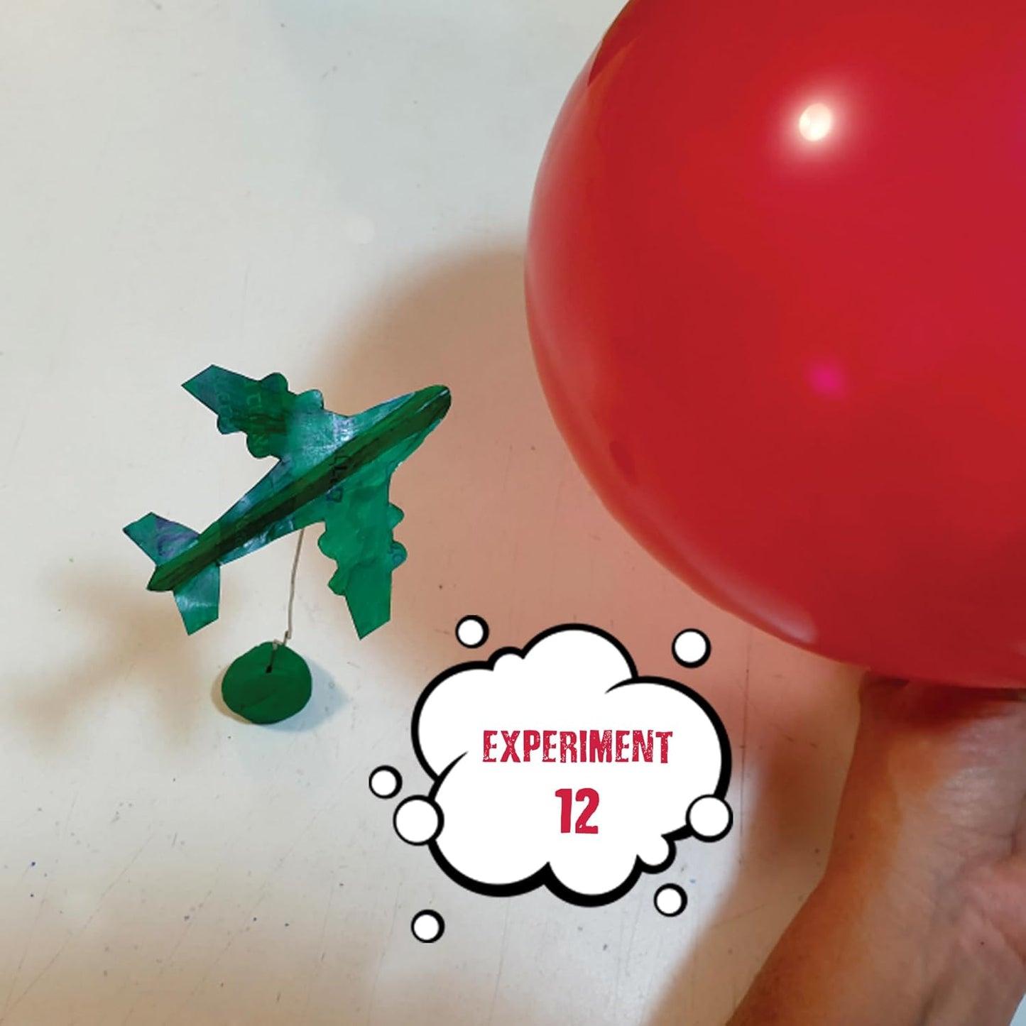 Einstein’s Static Electricity LAB Science Kit for Kids. STEM for Boys & Girls Aged 8 and Above. 15 Exciting Experiments Inside. Detailed Picture Guide Included