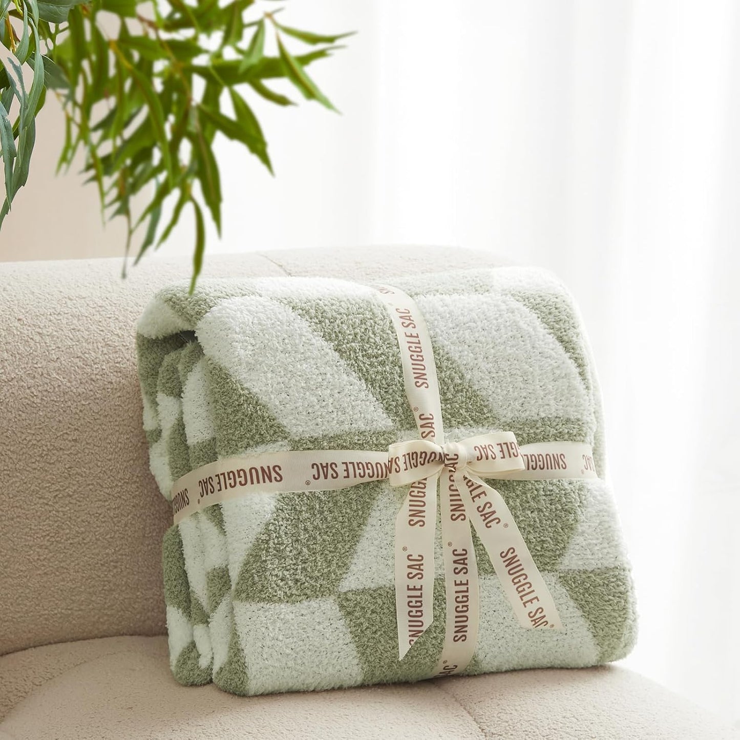 Snuggle Sac Sage Green Bedding Blankets Twin Size, Super Soft Warm Blankets Oversized Cozy Knit Fuzzy Blanket for Living Room, Chevron Green,60x80 inches