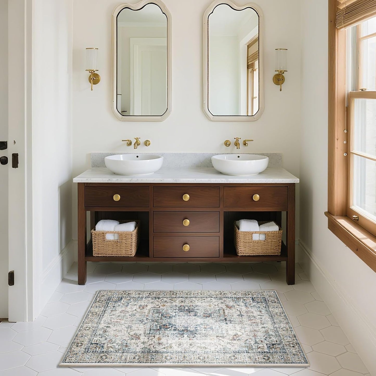 Machine Washable Throw Rugs for Entryway: Door Mat Indoor Entrance 2x3 Small Rug Stain Resistant Non-Slip Low Pile Soft Carpet for Kitchen Front Door Indoor Entry Bathroom Bedroom