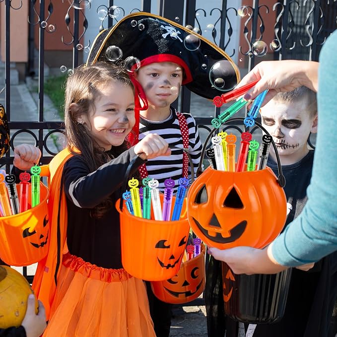 Shemira 300PCS Halloween Bubble Wands, Mini Bubbles Party Favors for Kids, Halloween Party Favors, Goodie Bag Stuffers, Classroom Prizes Gifts for Kids, Halloween Trick or Treat Toys Bulk