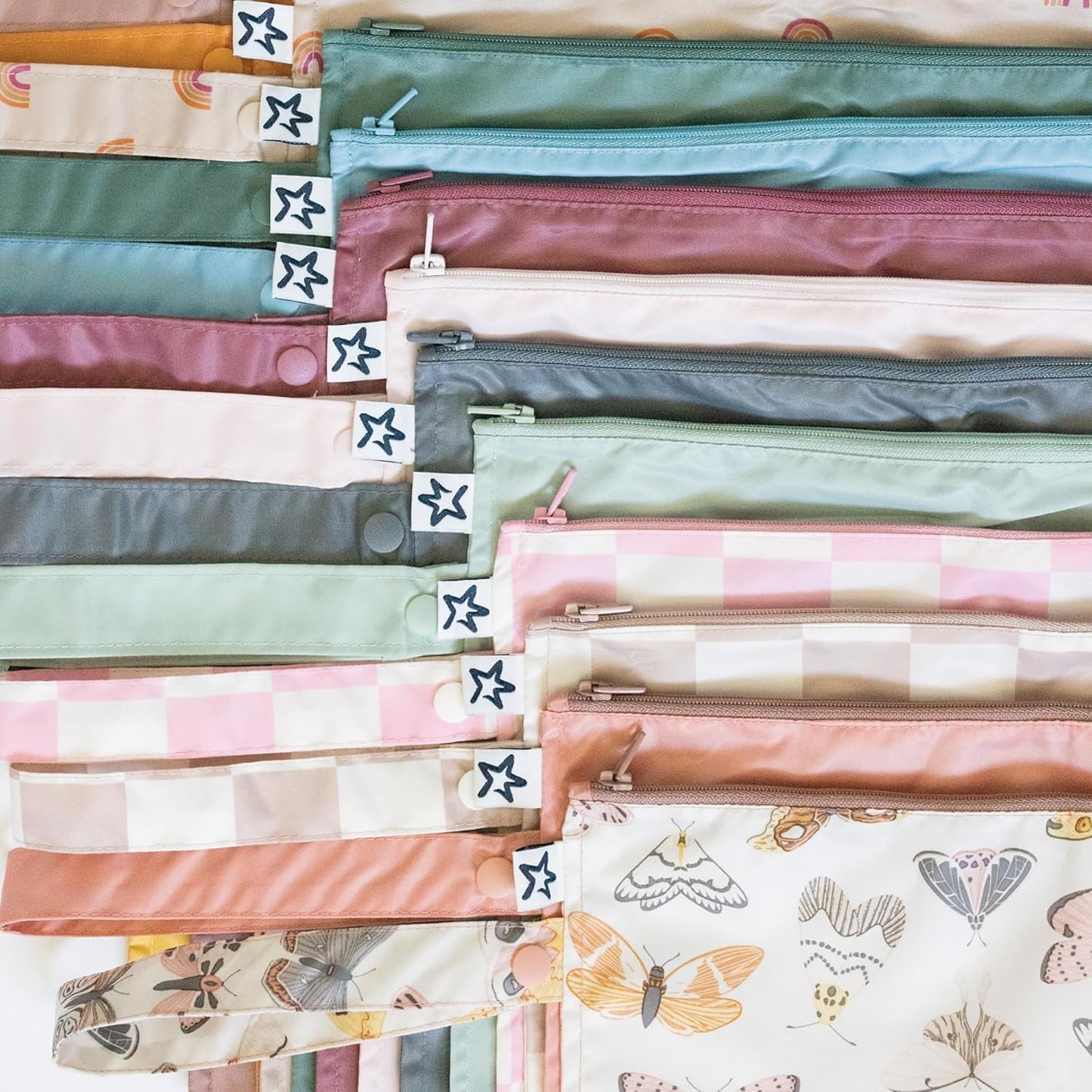 Tiny Twinkle Mess-Proof Waterproof Wet Dry Bag | 2-Pack Reusable Wet Bags for Swimsuits & Baby Clothes | Leakproof Wet Bag for Travel & Diaper Changes for Baby (Unicorn)