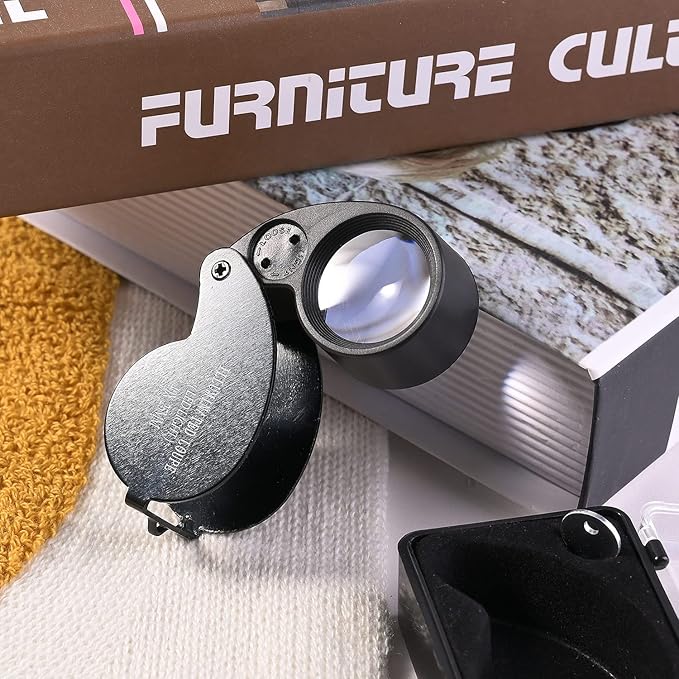 2 Pieces 40X Magnifying Glass, Jewelers Loupe Pocket Folding Magnifier with Light for Watch Coins Stamps Gems Jewelry Diamond Identifying