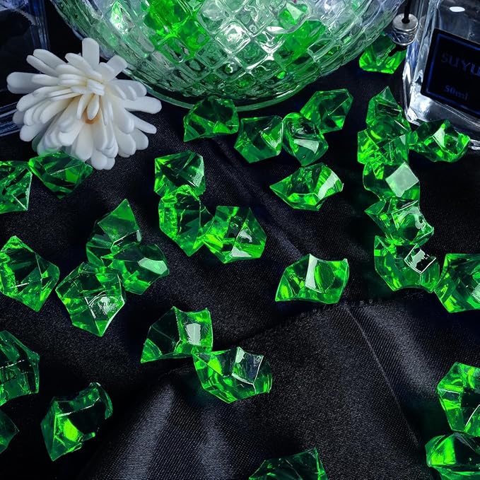 Babenest Acrylic Crushed Ice Rocks, 150 PCS Fake Crystals Plastic Ice Cubes Diamonds Gems for Vase Fillers, Home Decoration, Table Scatter, Event, Wedding, Arts & Crafts (Green)