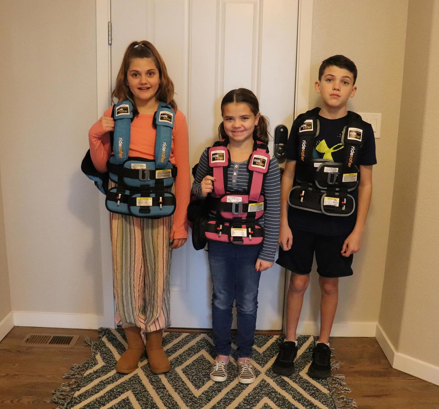 Small Pink, Lightweight, Compact, Portable Car Seat - Perfect for Travel and Everyday Child Safety