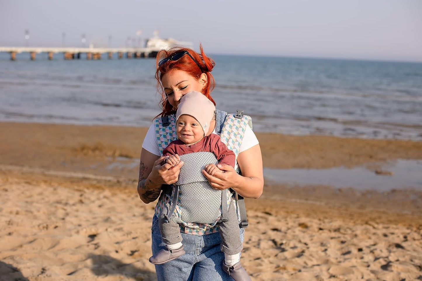 Beco Gemini Baby Carrier from Newborn to Toddler - Certified Ergonomic Newborn Baby Carrier for Infants and Children of 7-35 lbs - M Shape, Adjustable Seat, Breathable 3D Mesh (Cool Grey Geometric)