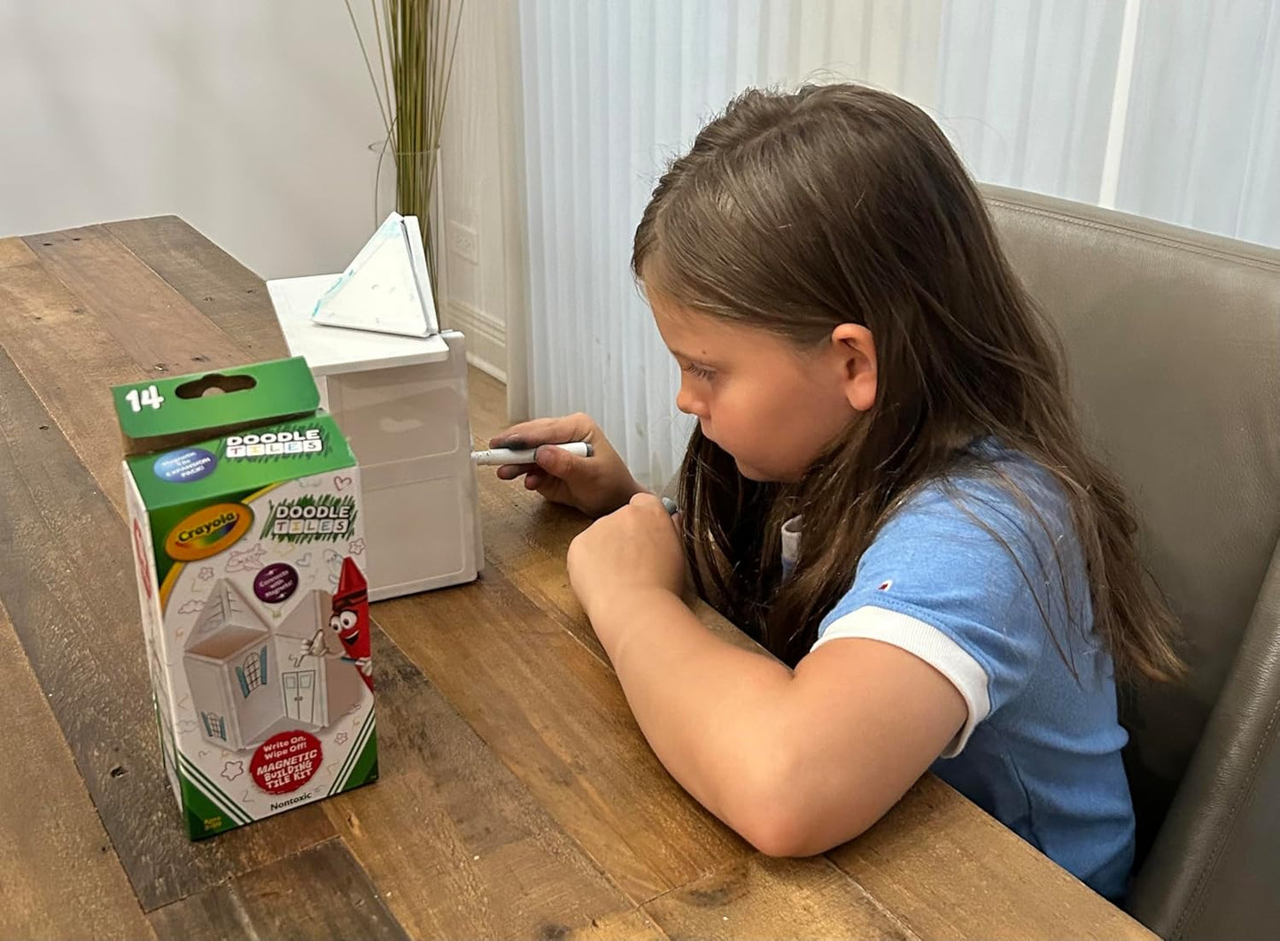 CreateOn Crayola Doodle Magnetic Tiles, Building Set for Kids, Magnetic Building Toys for Kids, STEM Travel Toys for Boys and Girls Ages 3+, 14-Piece Set (Doodle)