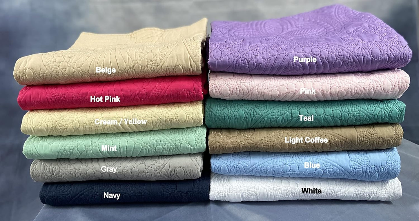 Personalized Baby Blanket Quilt | Monogrammed Blankets for Boys and Girls | Embroidered Baby Gifts | (Honeybee)