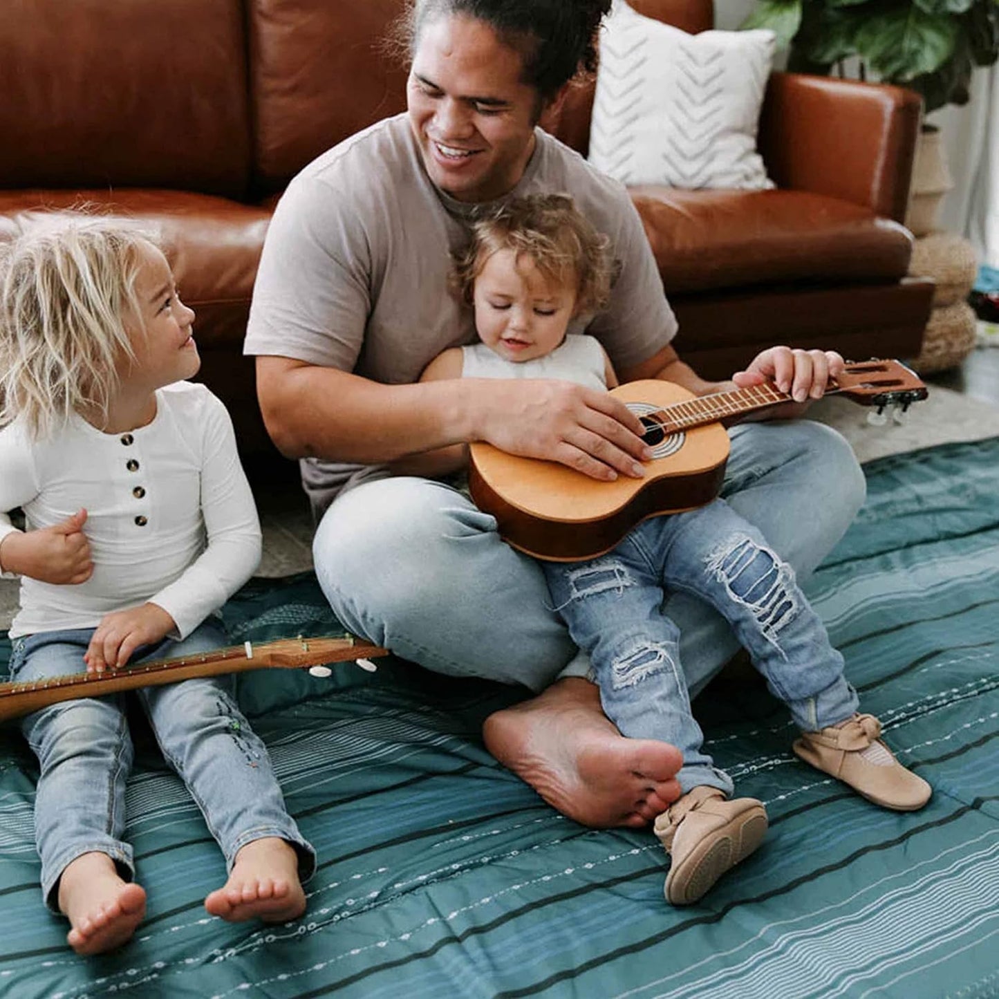 Little Unicorn 5'x7' Outdoor Family Picnic & Beach Blanket | Durable & Water-Resistant Fabric | Compact Fold & Easily Wipes Clean | Zipper Pocket (Shoreline Stripe)