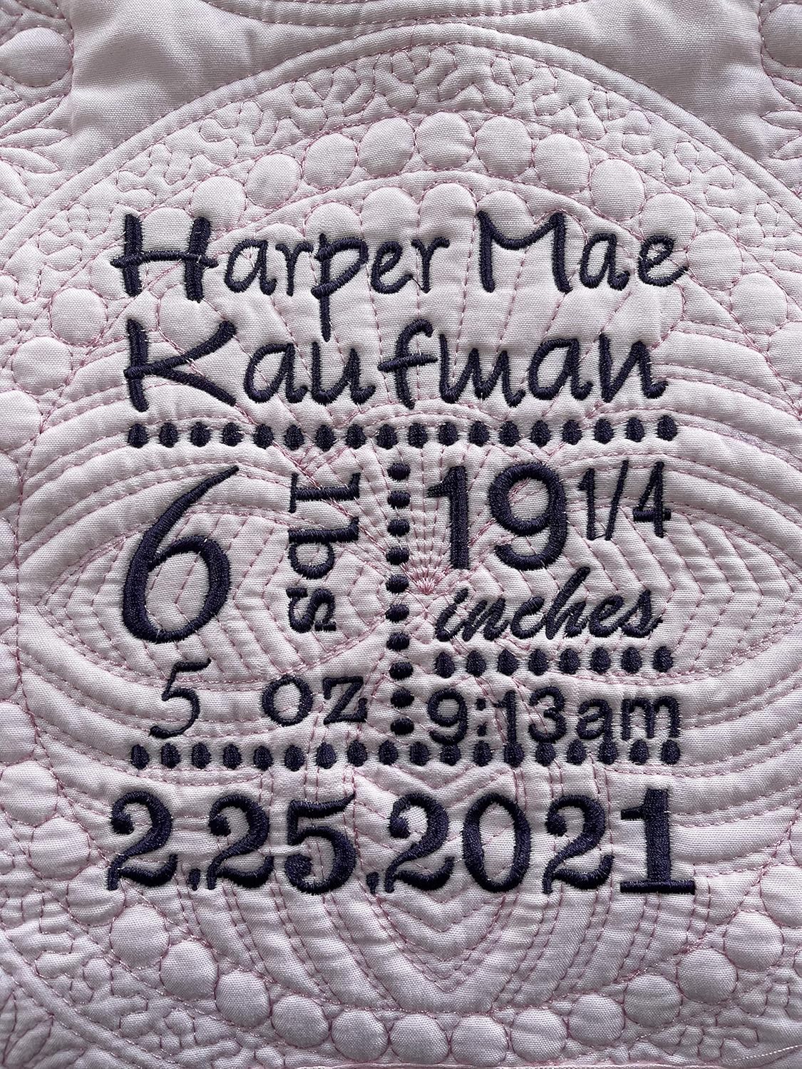 Personalized Baby Blanket Baby Quilt Monogrammed Blankets for Boys and Girls Embroidered Baby Gifts Birthdate
